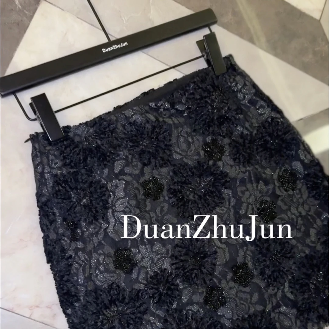 段竺君·独家立体刺绣织银蕾丝半裙 仅一批