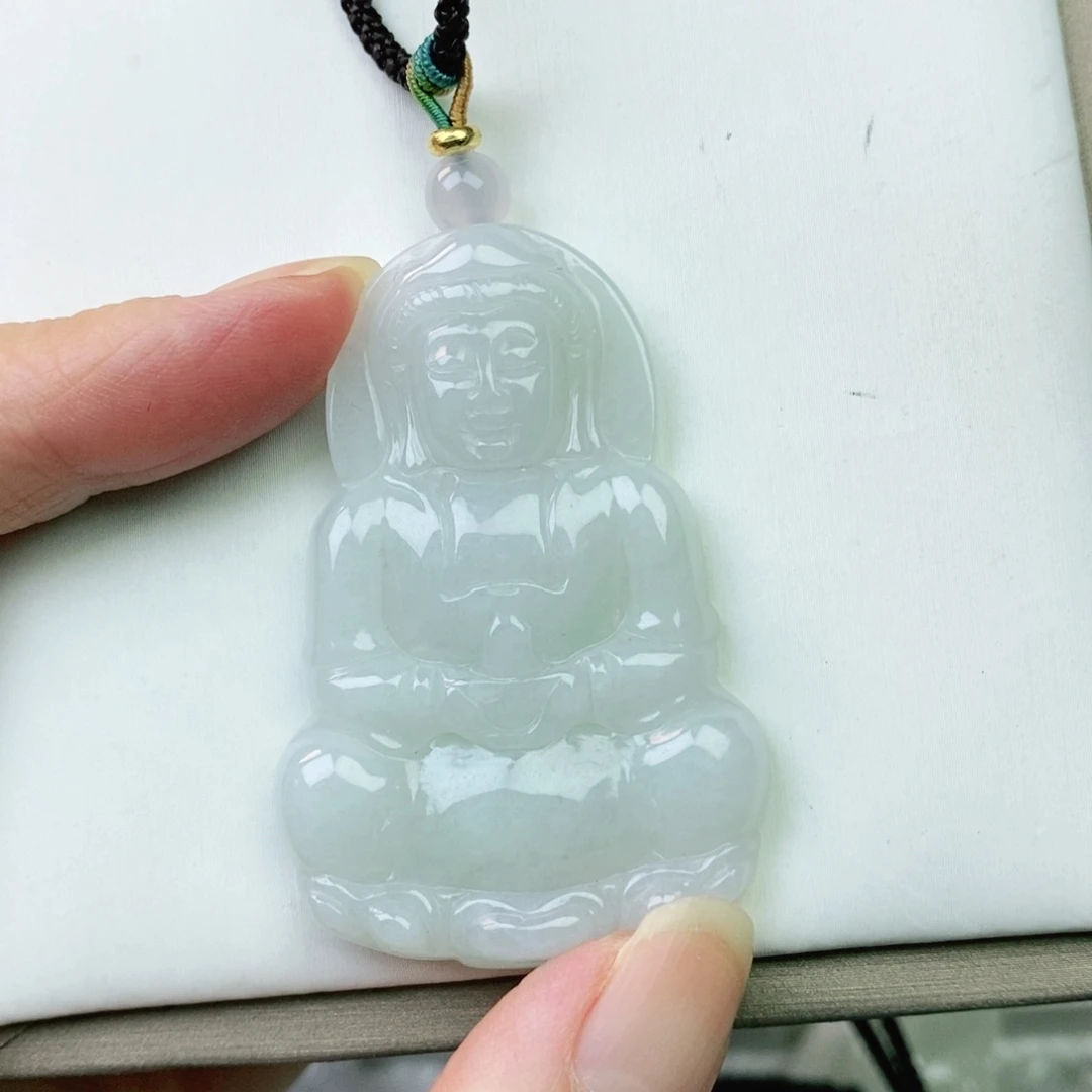 翡翠未镶嵌颈饰观音（清库存）