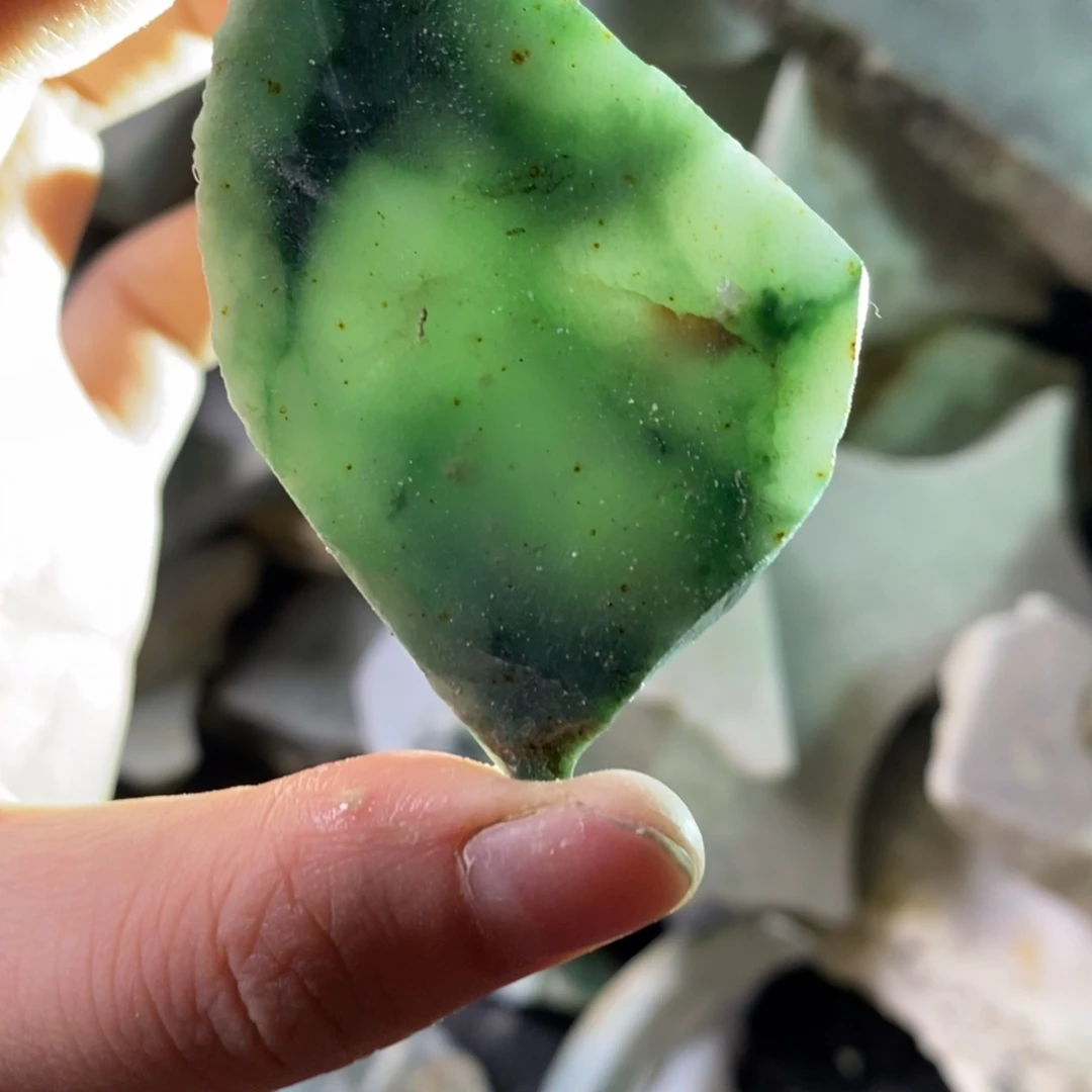 颈饰未镶嵌翡翠天然翡翠