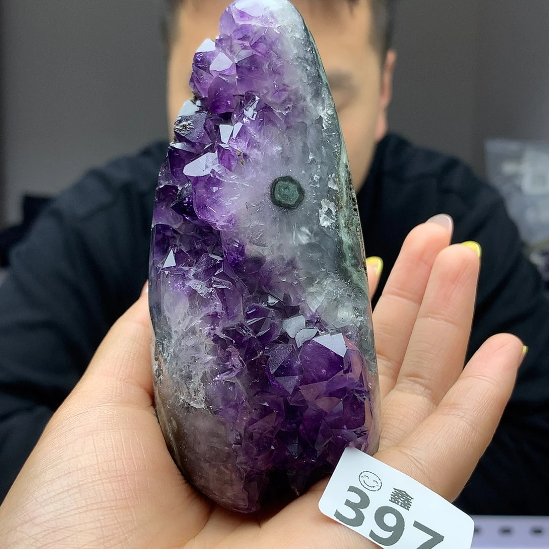 未镶嵌大型摆件（非配饰）水晶