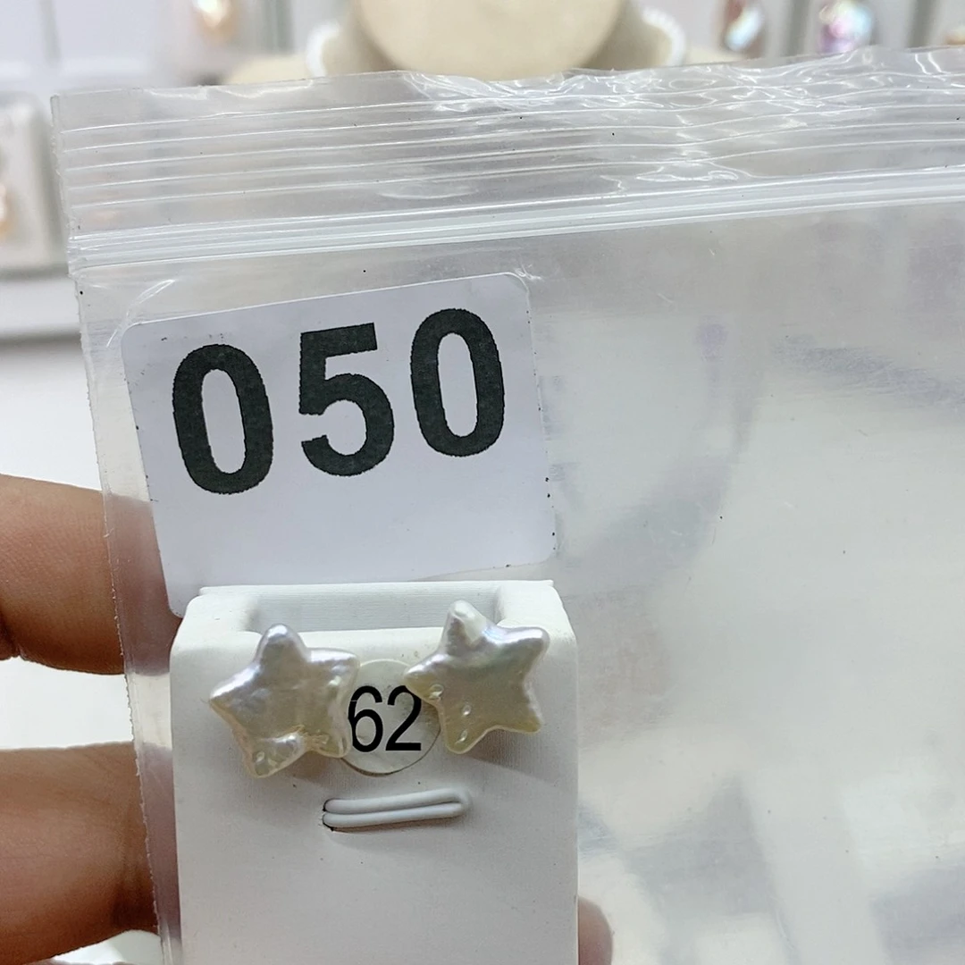 淡水珍珠颈饰合金