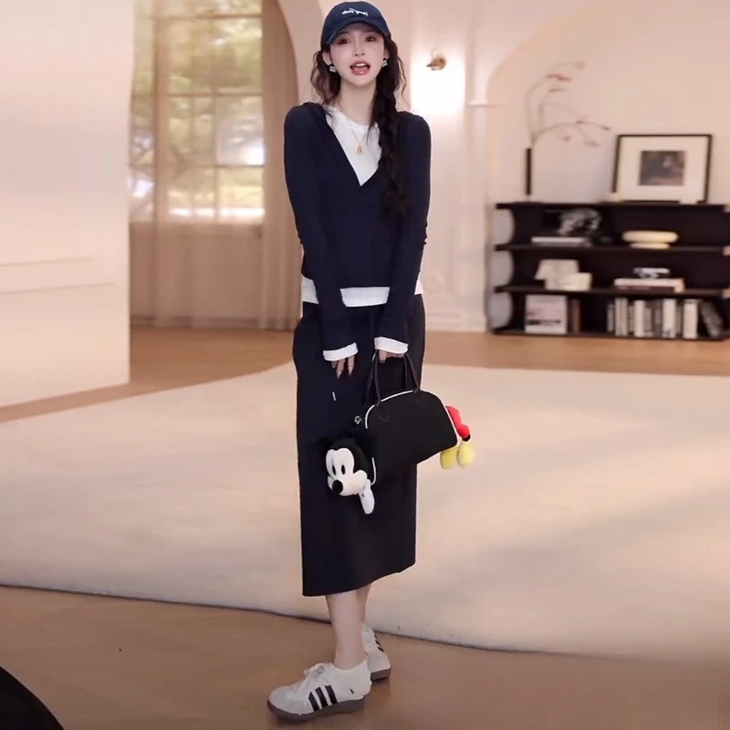 减龄气质假两件连帽长袖T恤显瘦休闲半身裙套装春夏洋气长裙