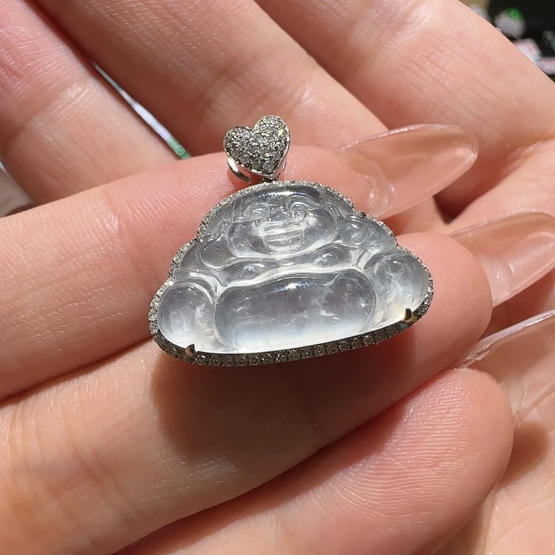 【闪购商品】颈饰18K金镶嵌翡翠