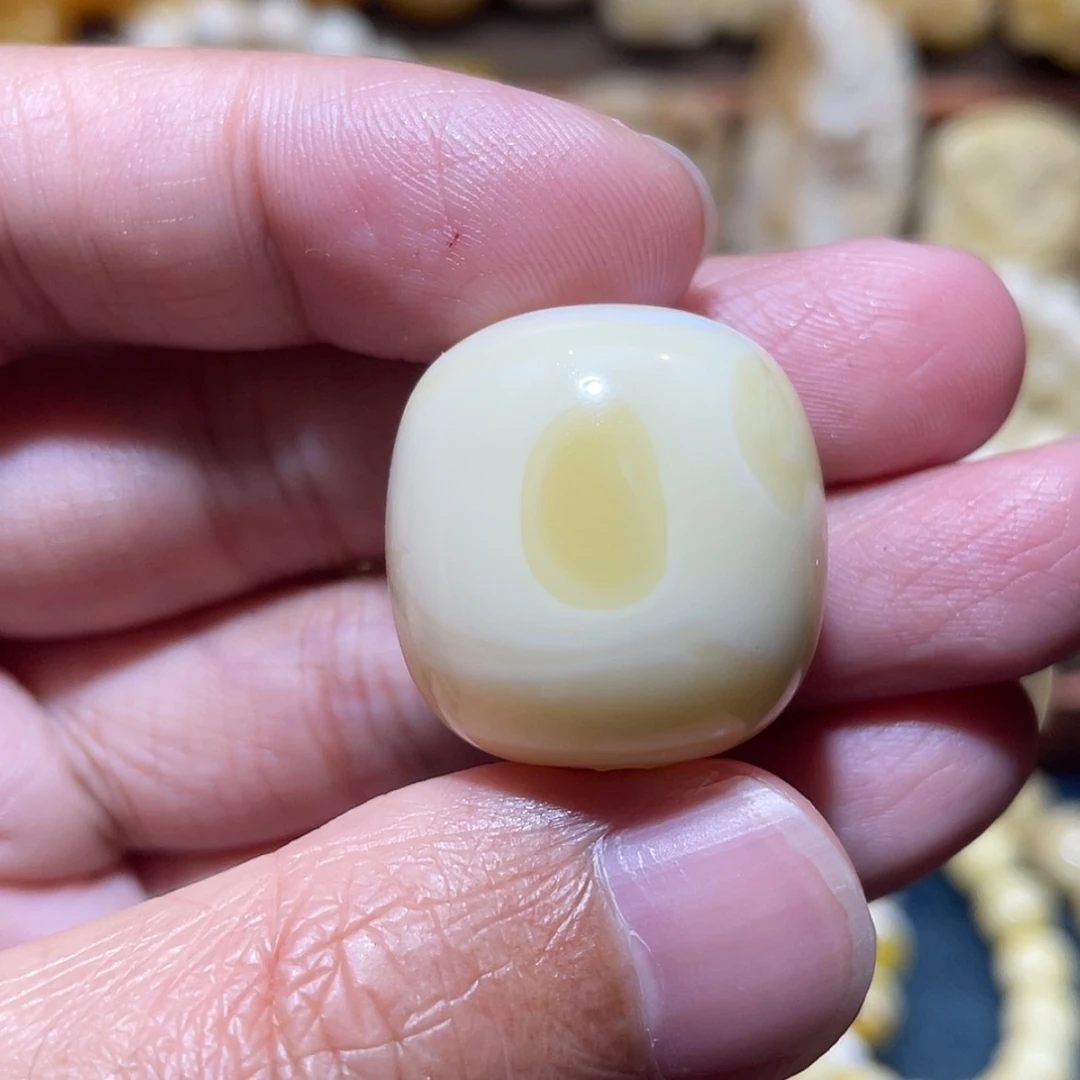 【闪购商品】裸石琥珀未镶嵌V**啊琥珀蜜蜡