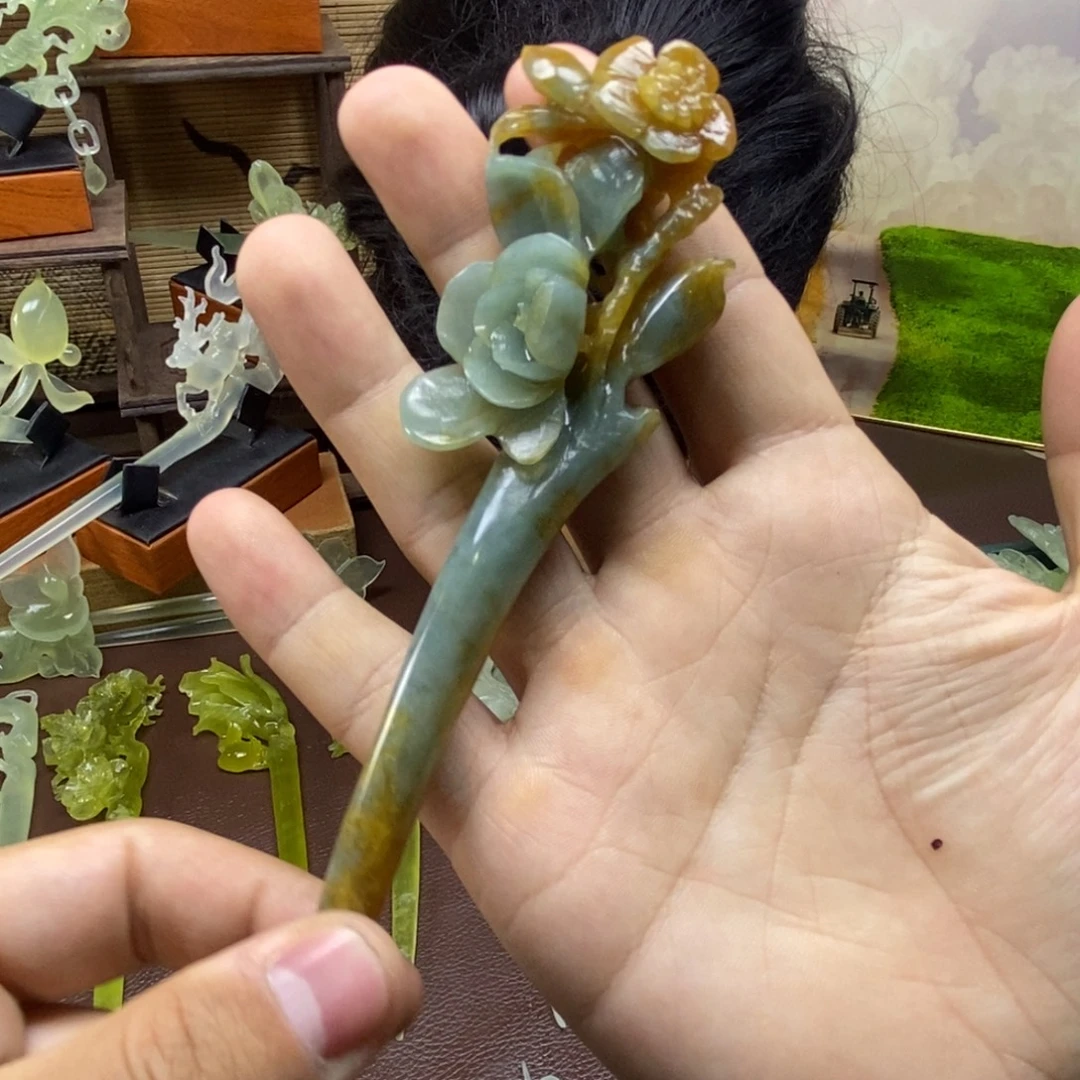 蓉****蛇纹石玉未镶嵌发饰