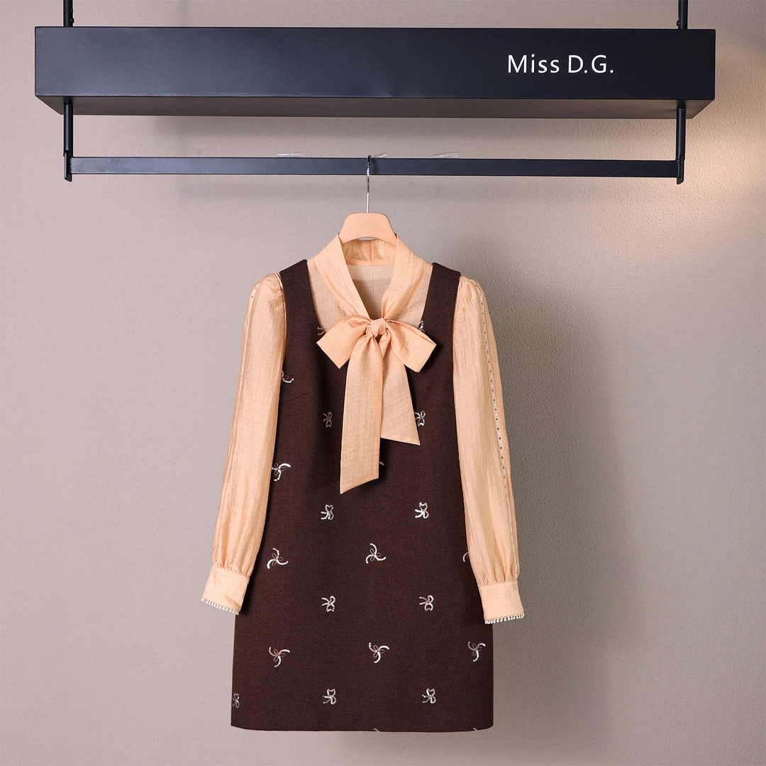 MissD.G.2025秋新小香无袖连衣裙女蝴蝶结长袖衬衫两件套XH-J262