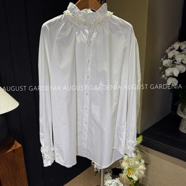 潘通2026璀璨白色系复古宫廷衬衫