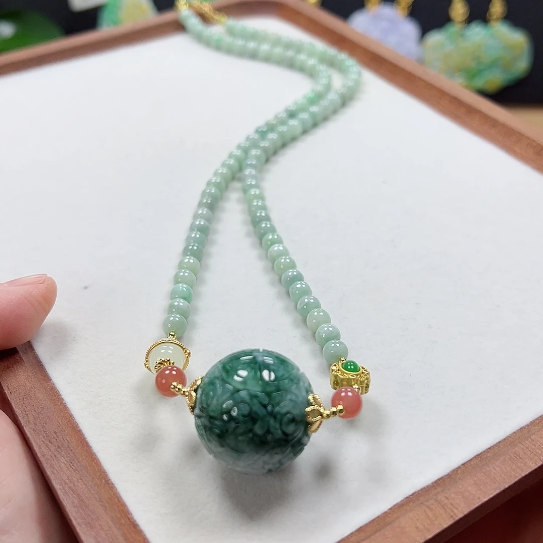 颈饰未镶嵌翡翠项链