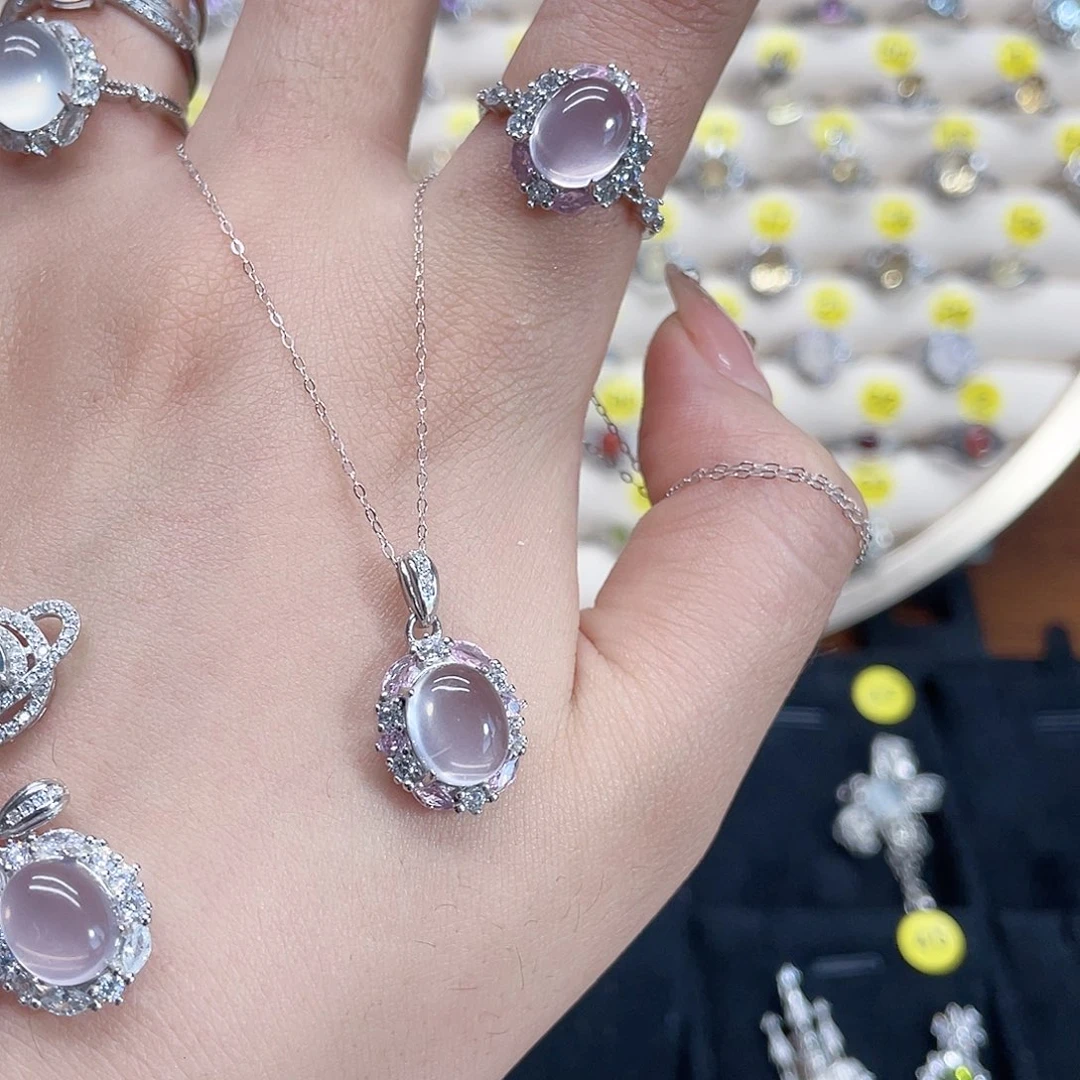 悲***猫银S925镶嵌颈饰芙蓉石