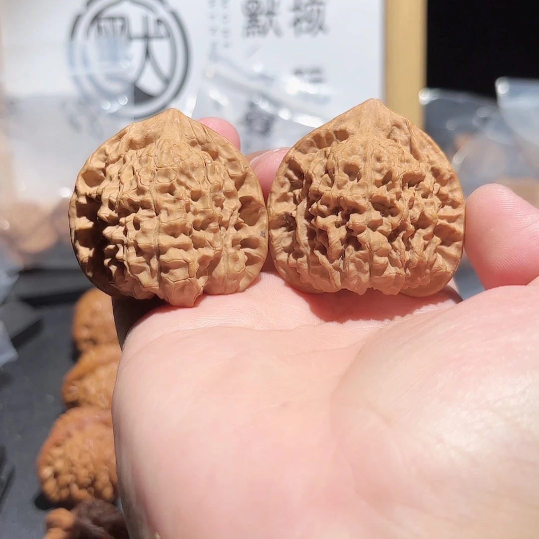 文玩核桃吊坠45全品官帽