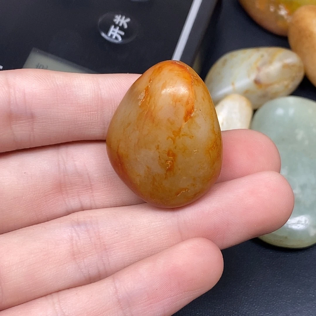 和田玉（糖玉）未镶嵌挂件