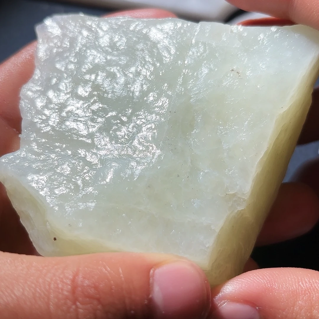 和田玉未镶嵌珠宝奇石