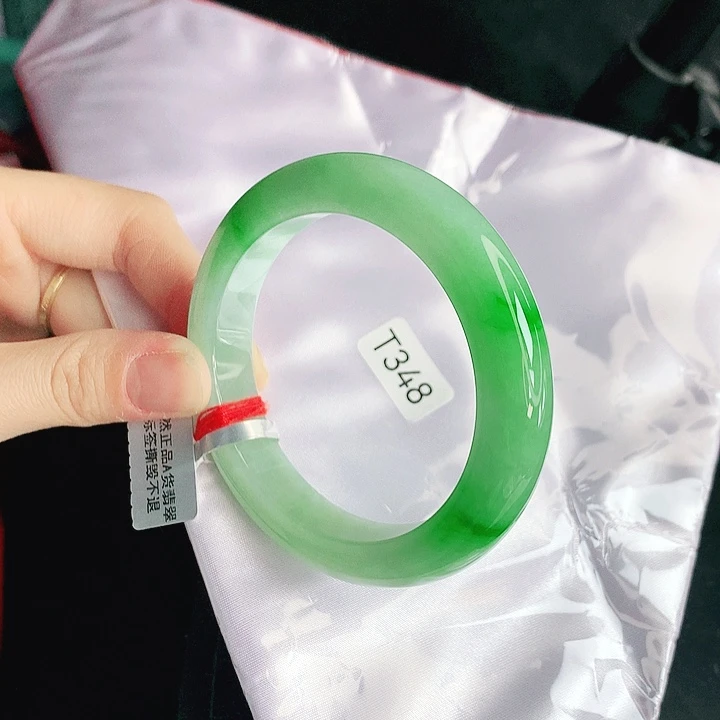 翡翠未镶嵌手镯缅甸天然a货翡翠手镯122号