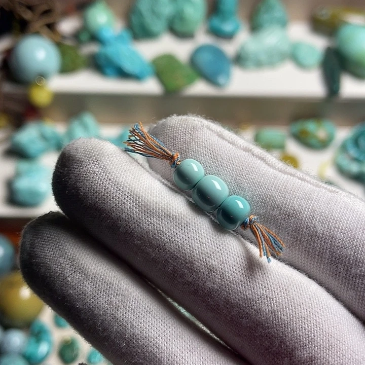 绿松石未镶嵌绿松石老行