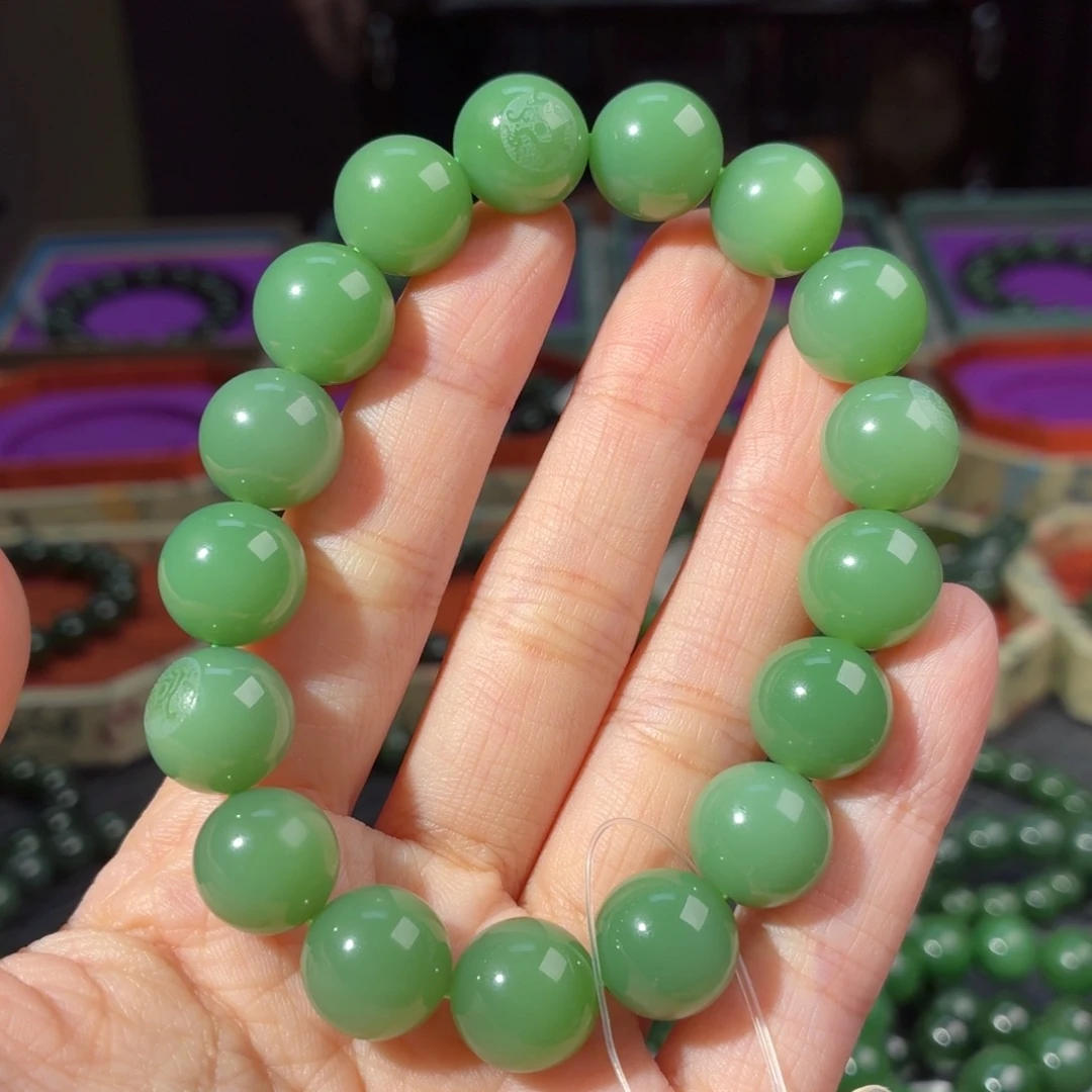 D***5和田玉（碧玉）未镶嵌手串