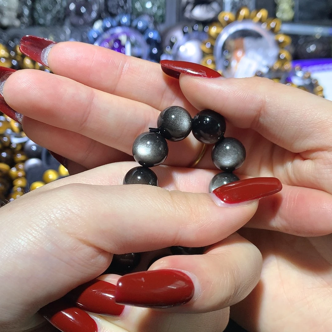 学***。黑曜岩未镶嵌手串