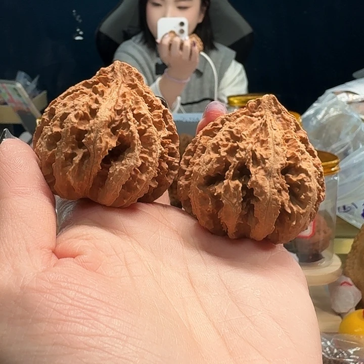 桃核吊坠秦岭灯笼45尺