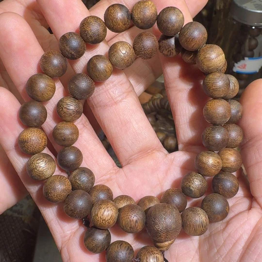 沉香木手串小*兽海南十年老树0.917克老料