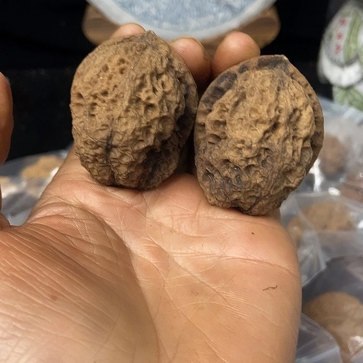 把件文玩核桃云南铁核桃基地57