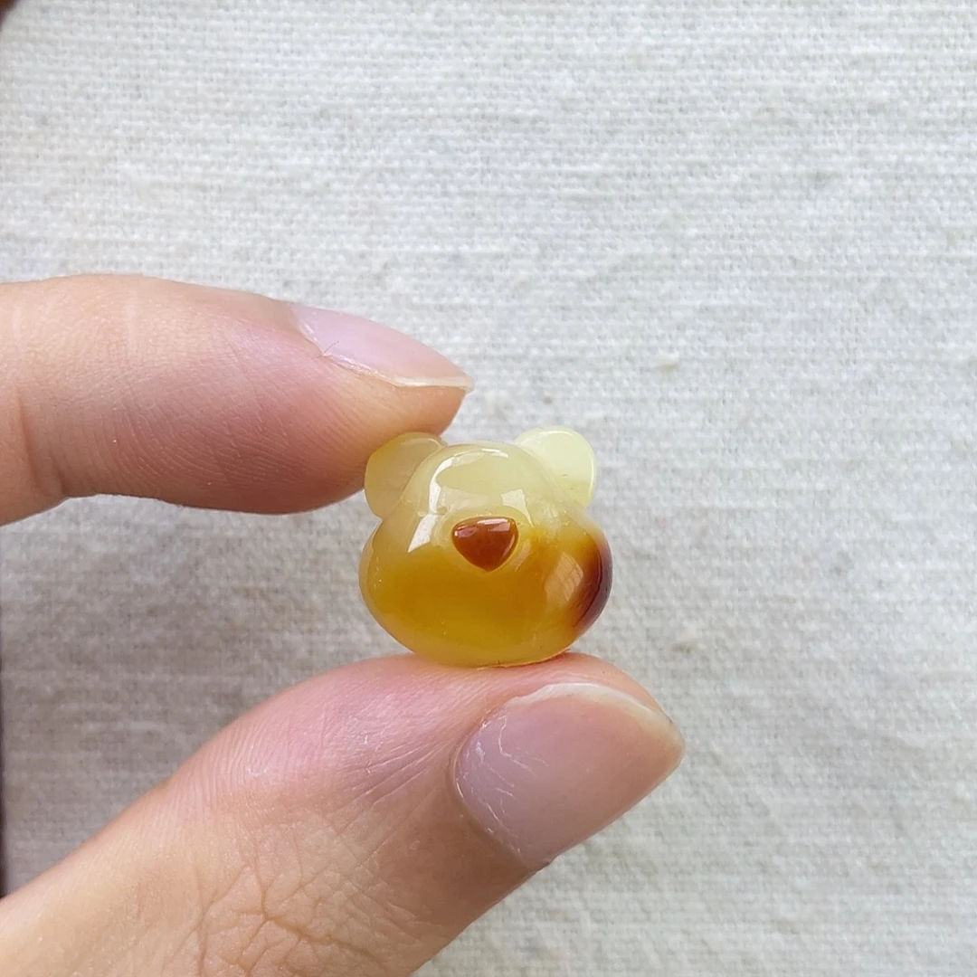 琥珀未镶嵌珠宝奇石熊头