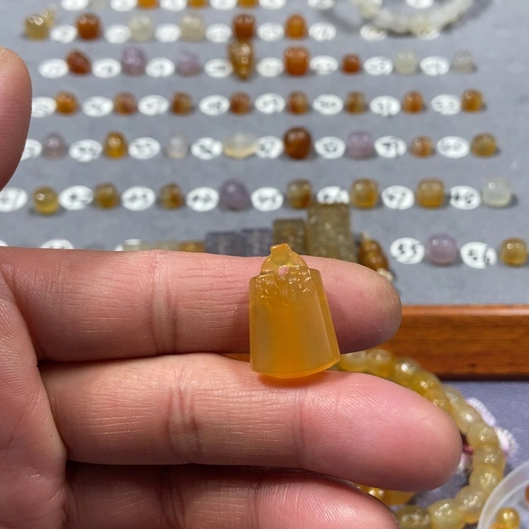 以***马玛瑙/玉髓合金颈饰锁