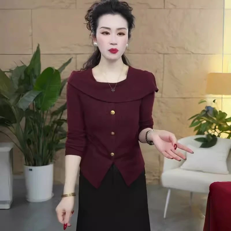 时尚气质方领T恤女士春秋新款洋气减龄长袖打底衫小个子时髦上衣