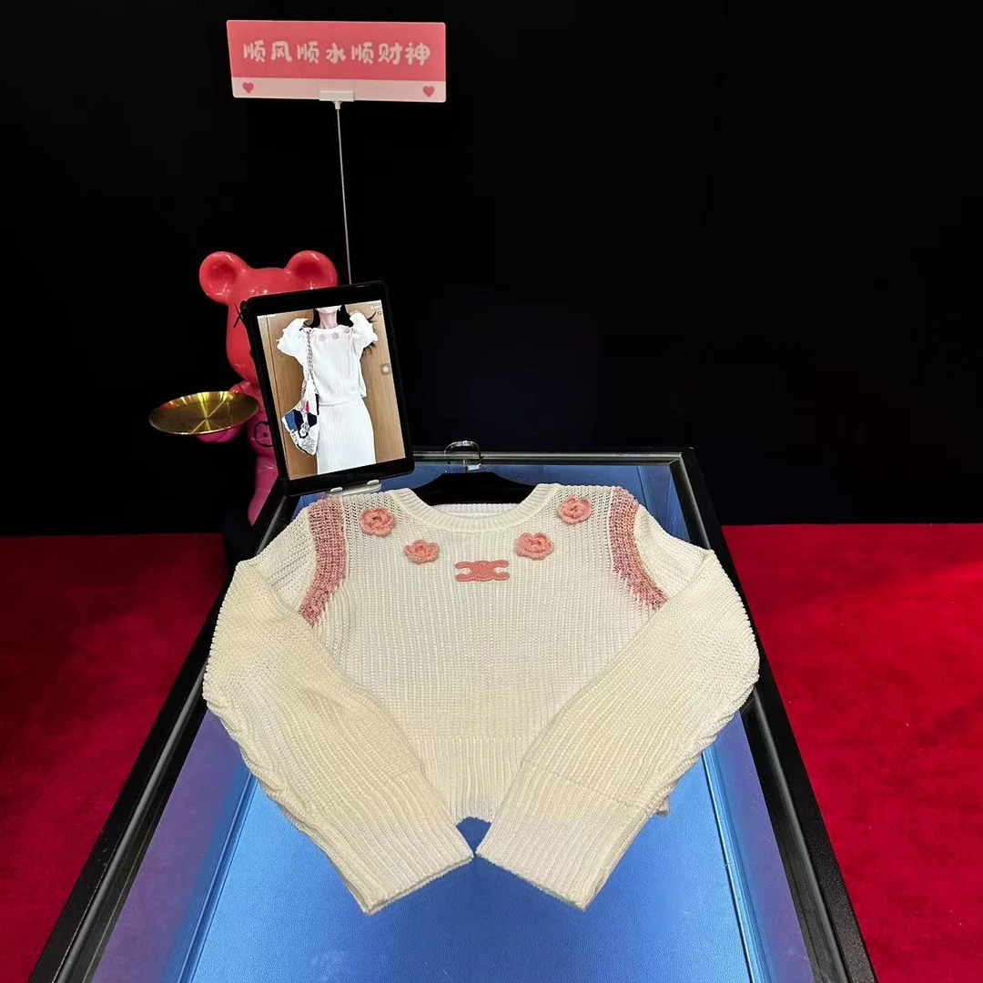 G955新款花朵百搭时尚针织上衣气质