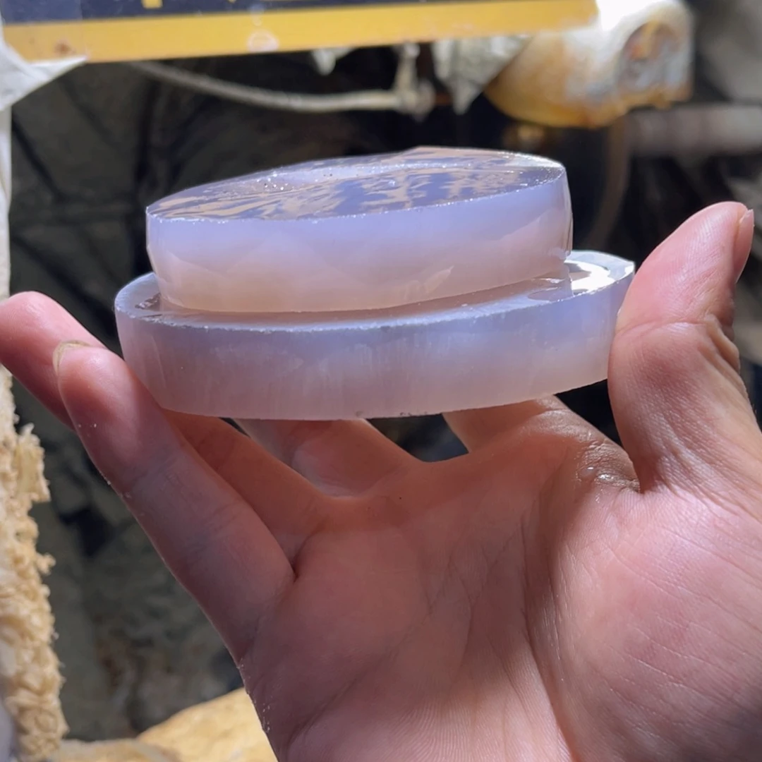 溏***姥定制玛瑙天然玛瑙手镯原石