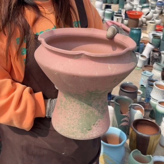 红陶口25高26瑕疵