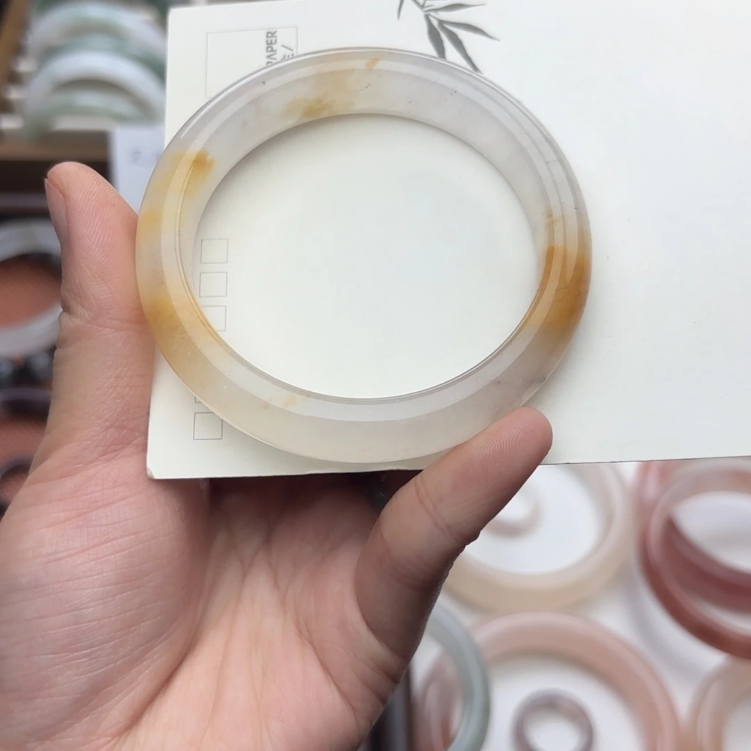 石英质玉未镶嵌手镯58圈口