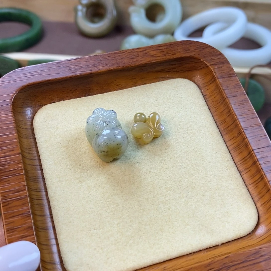 和田玉（碧玉）未镶嵌颈饰夏*