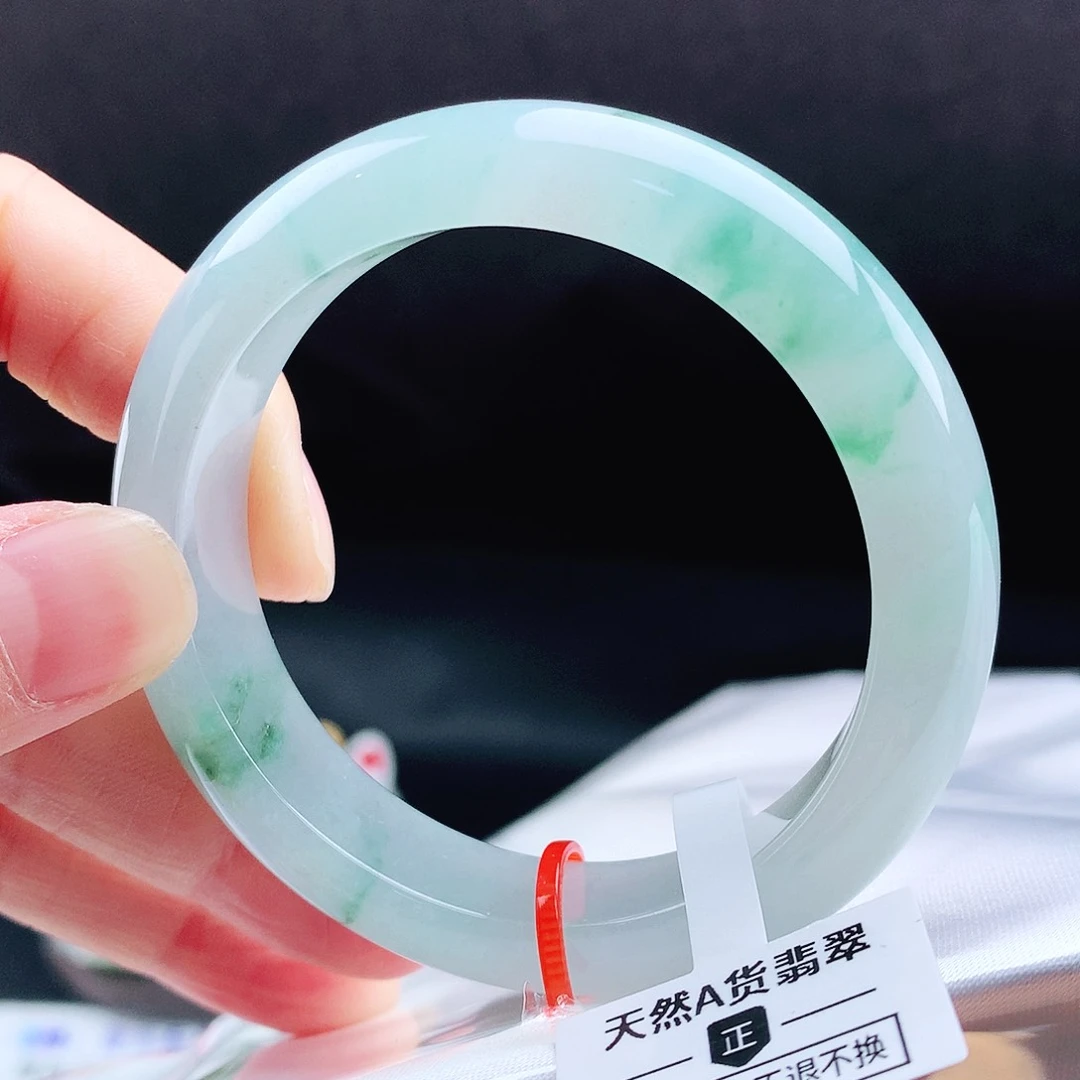 未镶嵌手镯翡翠51冰透绿花