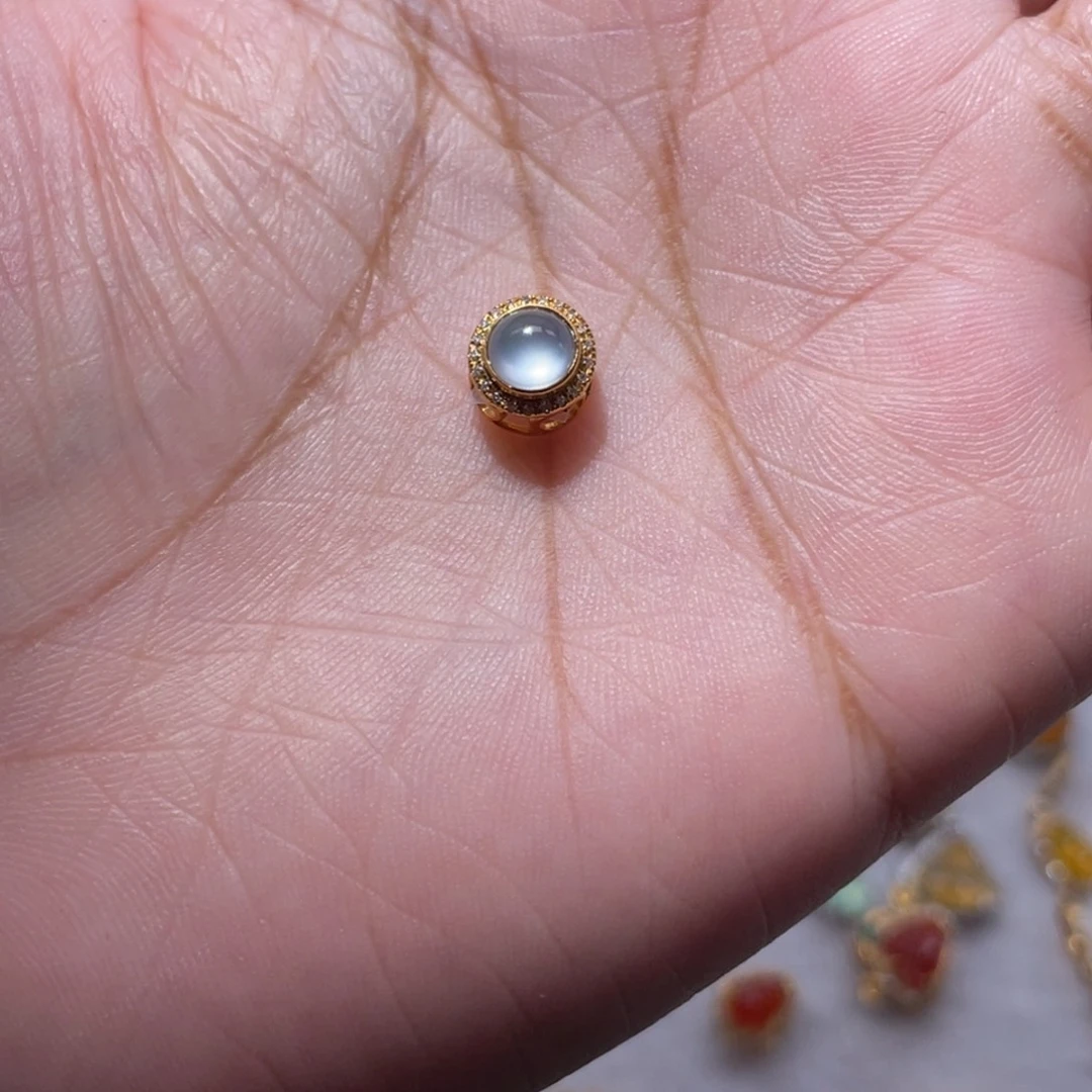 吊坠(不含链)18K金镶嵌翡翠
