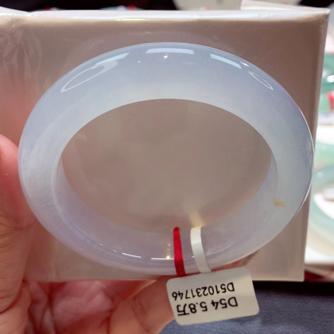 未镶嵌手镯翡翠54圈荔枝冻白月光（22号）