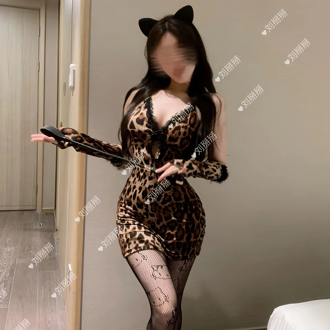 刘掰掰【魅影豹纹】新款风女神时尚性感吊带包臀裙高级感居家连衣裙