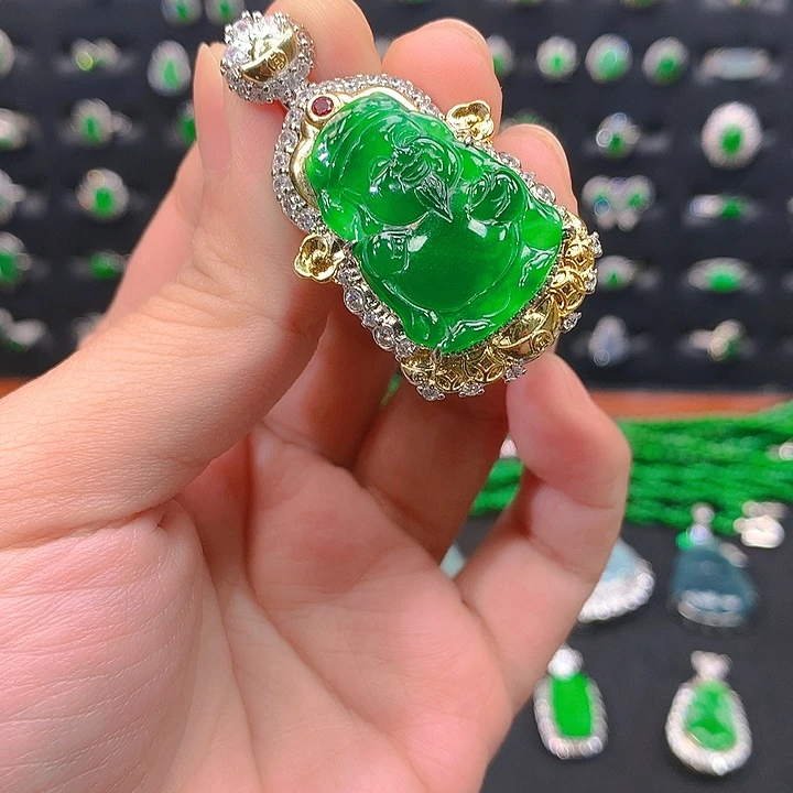 吊坠(不含链)未镶嵌翡翠