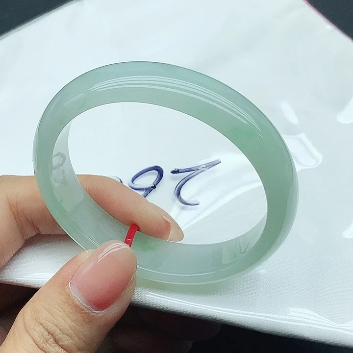 未镶嵌手镯翡翠260