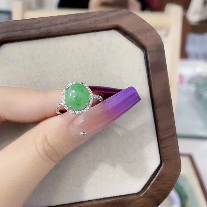 翡翠未镶嵌颈饰天然翡翠Ａ货