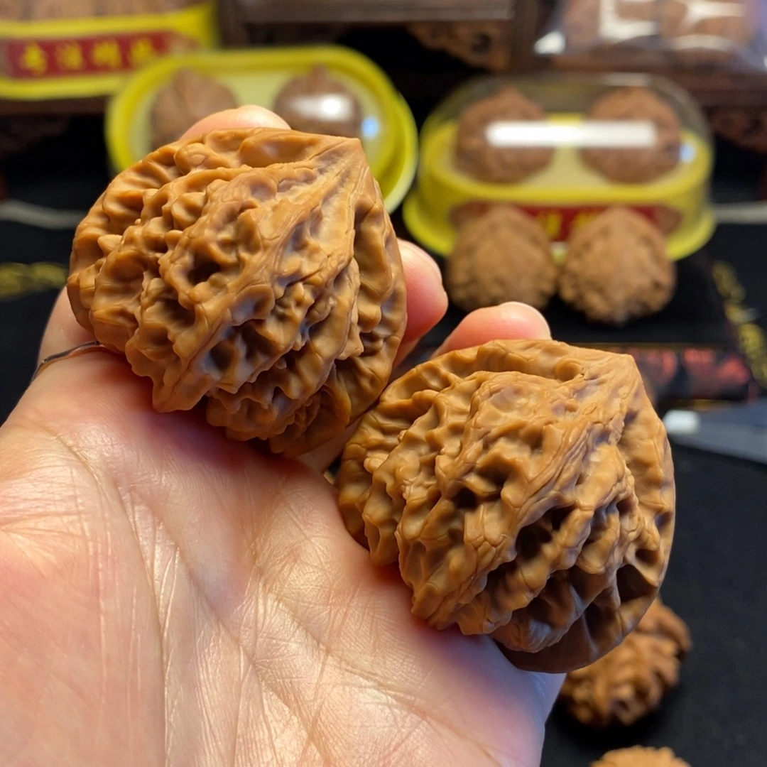 把件桃核三角龙门涧41
