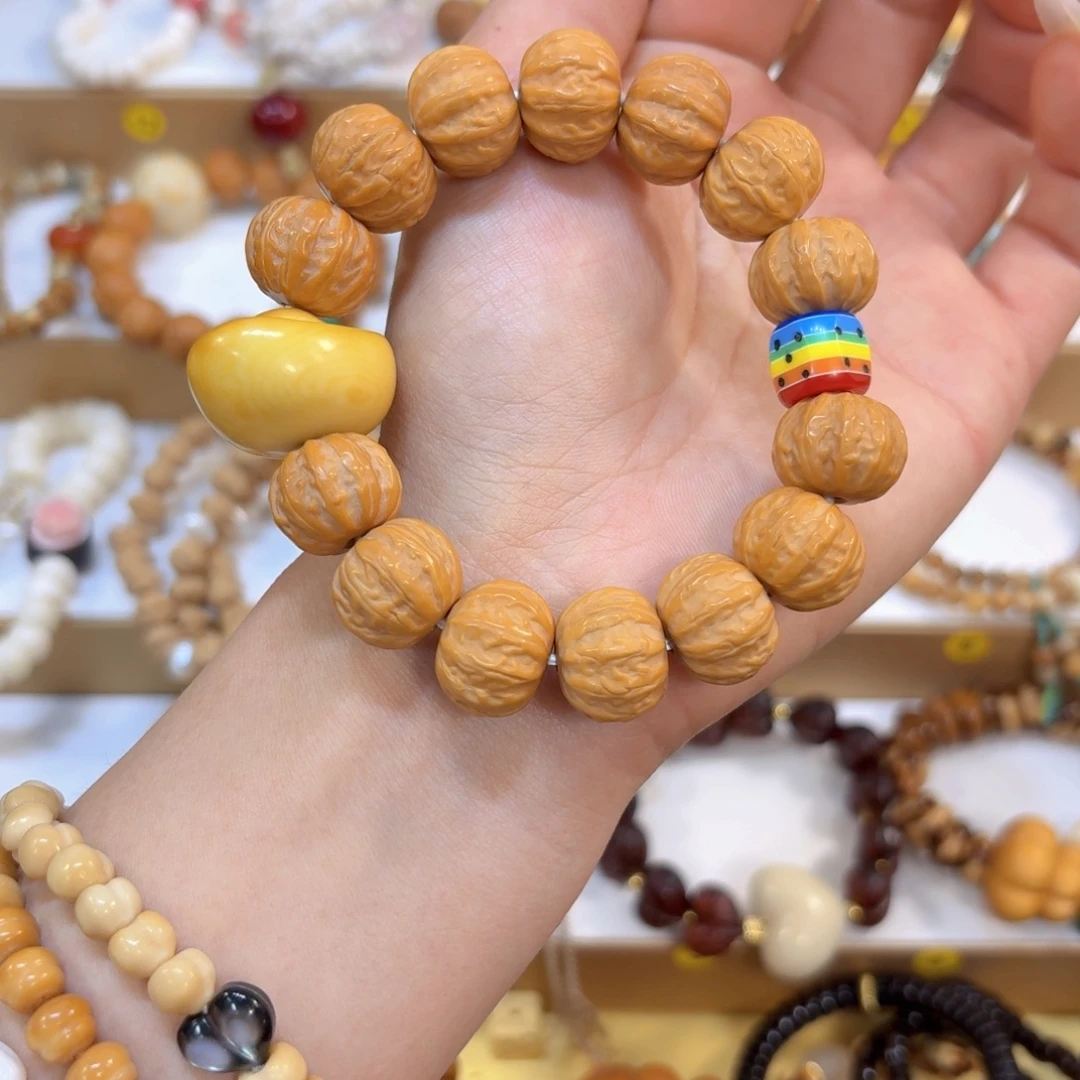星月菩提吊坠全品猴头京八棱