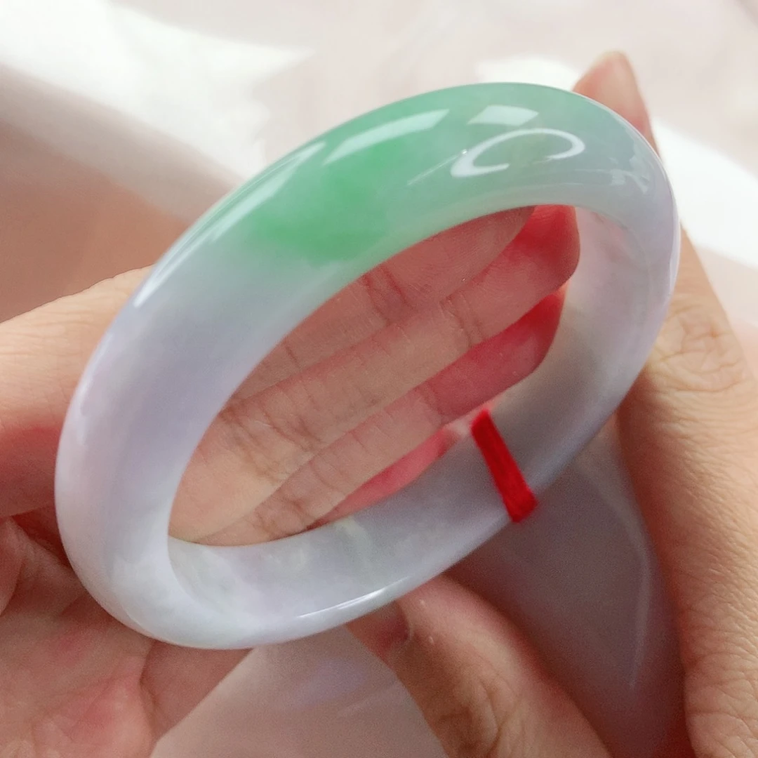 翡翠手镯未镶嵌，756