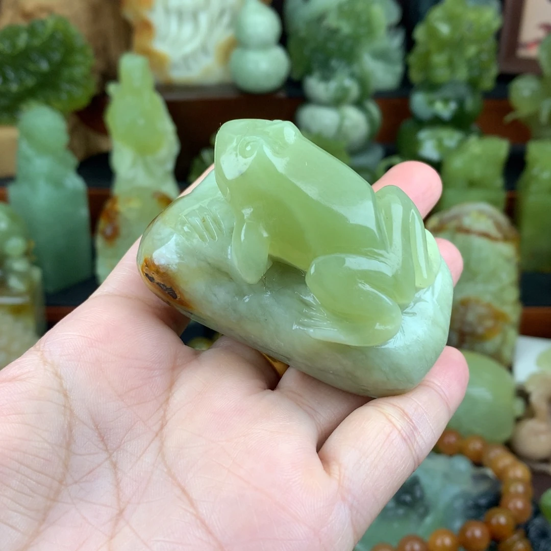 未镶嵌岫玉手把件