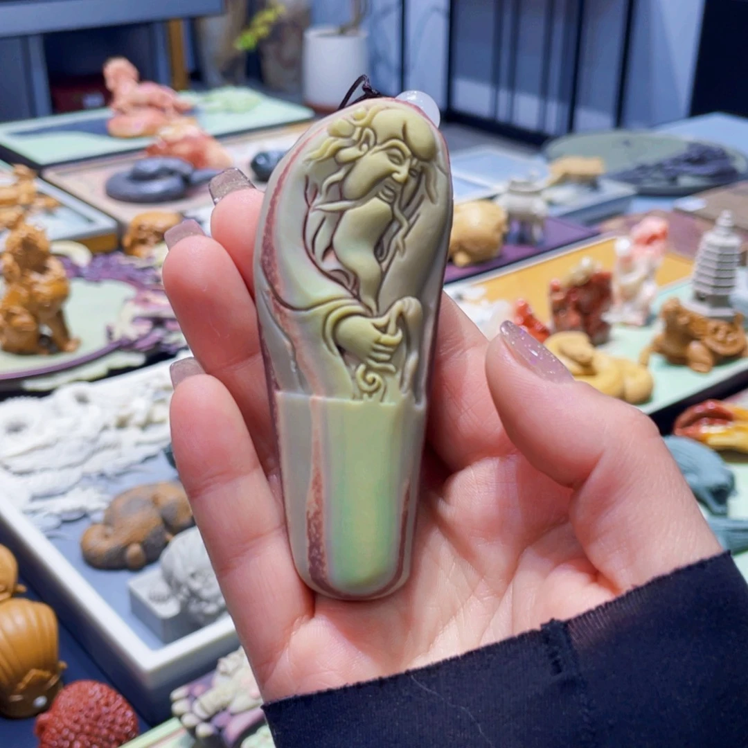 寿星佬紫袍玉带石