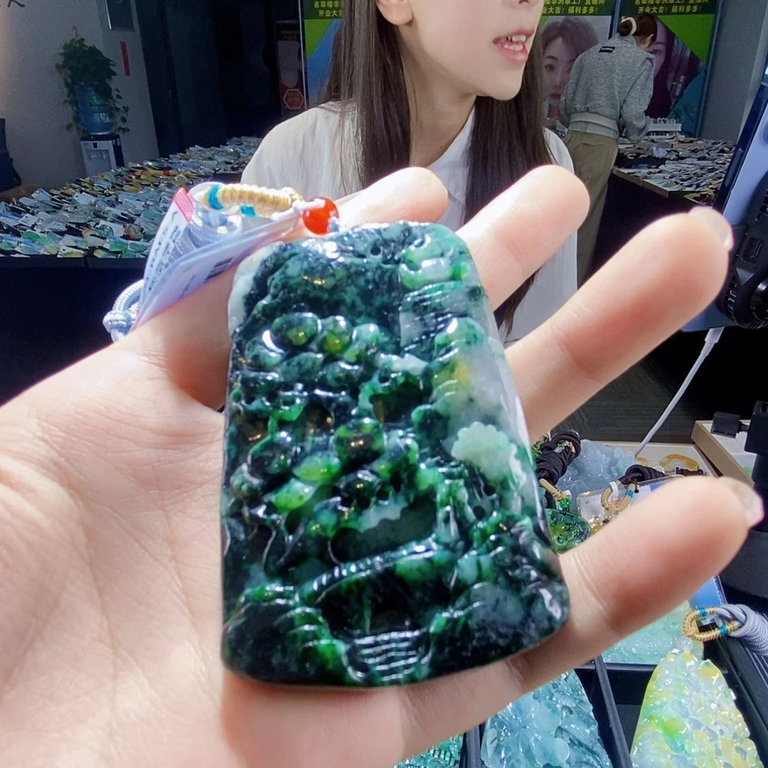 颈饰未镶嵌翡翠翡翠