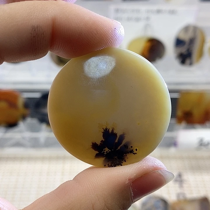 未镶嵌颈饰玛瑙/玉髓