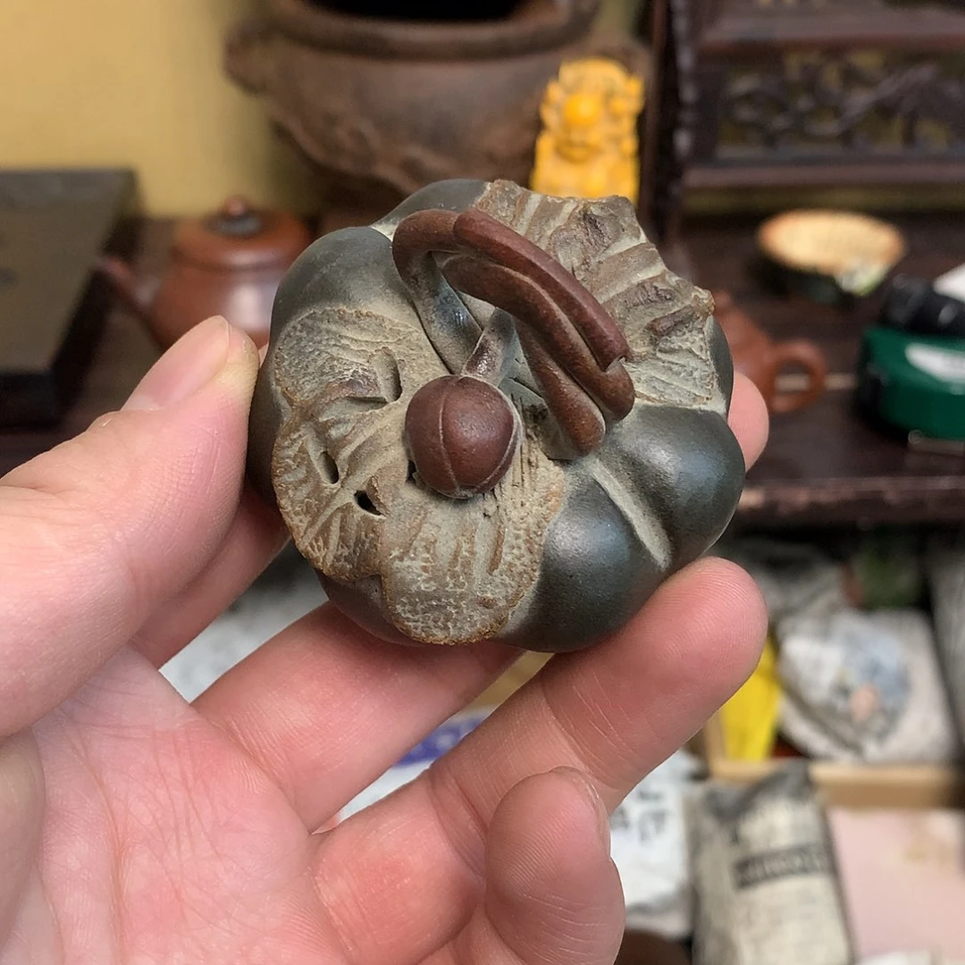 紫砂茶宠工艺美术作品酋*