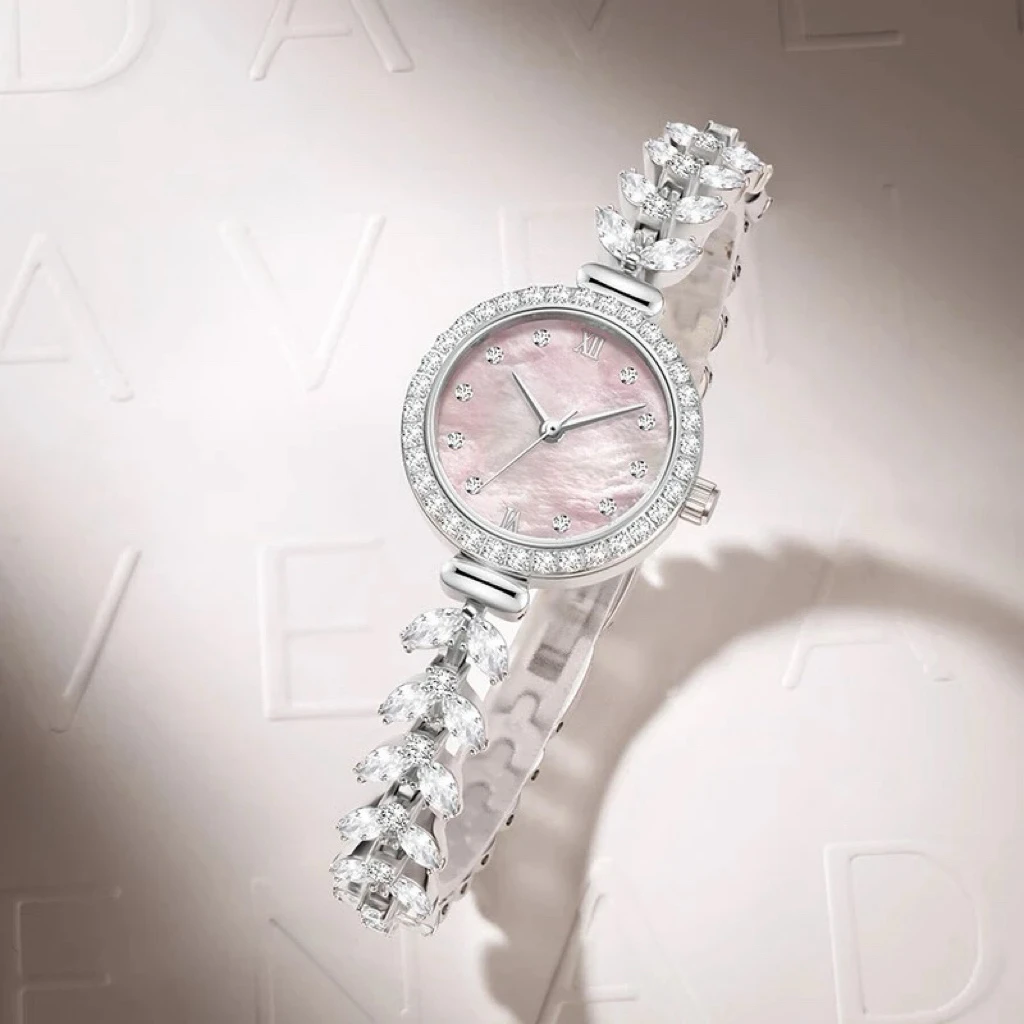 专柜直发学生女士粉色美人鱼花瓣手链手表百搭时尚气质腕表ca208