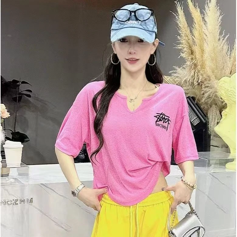 夏季时尚曳舞新款冰感休闲宽松广场舞吸汗透气舒适V领短袖健身服