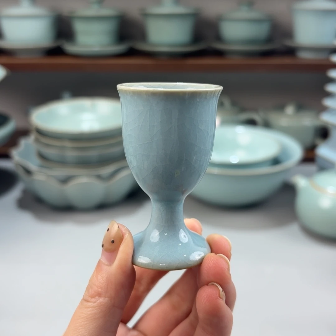 摆件瓷精品汝窑天青釉小酒杯