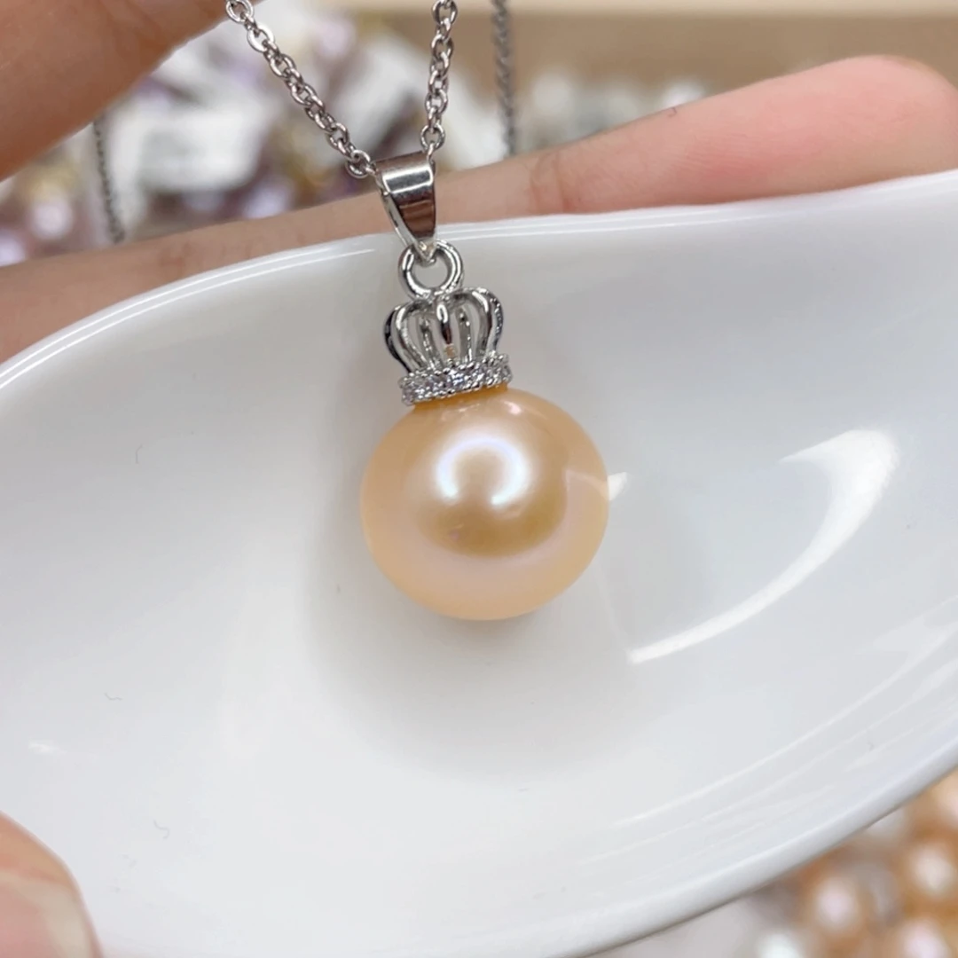 淡水珍珠未镶嵌吊坠(赠链)